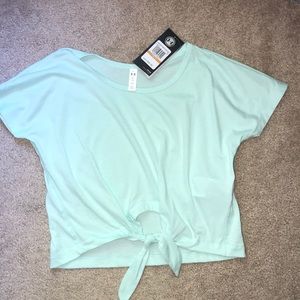 Under armor workout top